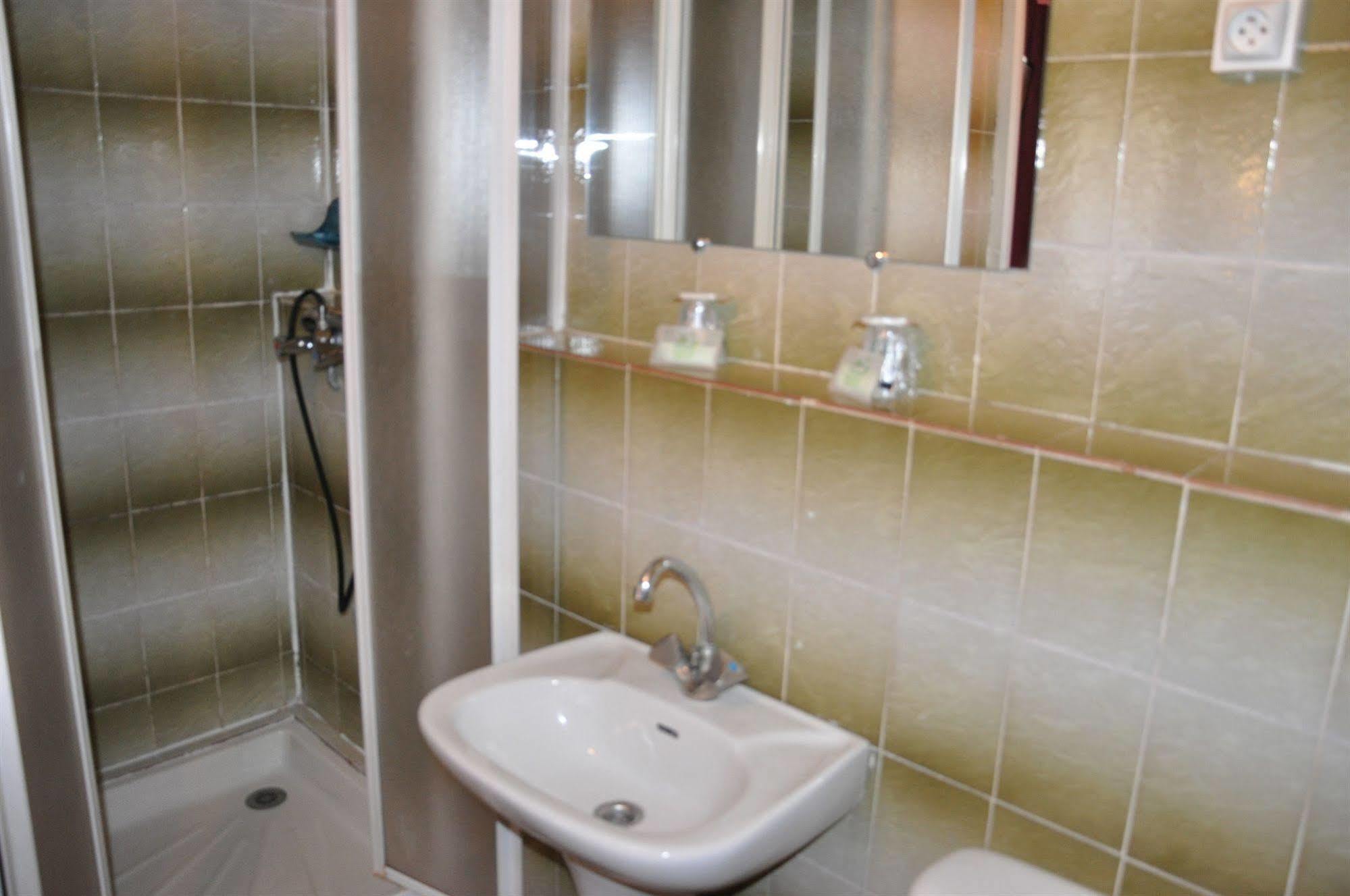 Hotel Moderne Marsylia Zewnętrze zdjęcie